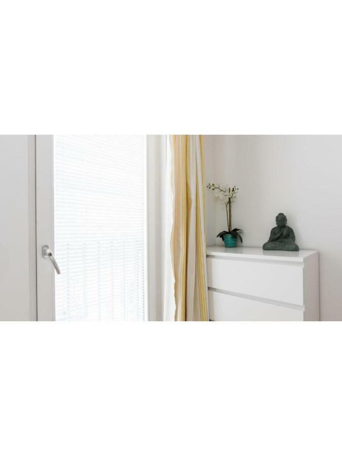 The Most Central Apartment In Cardiff Exterior photo
